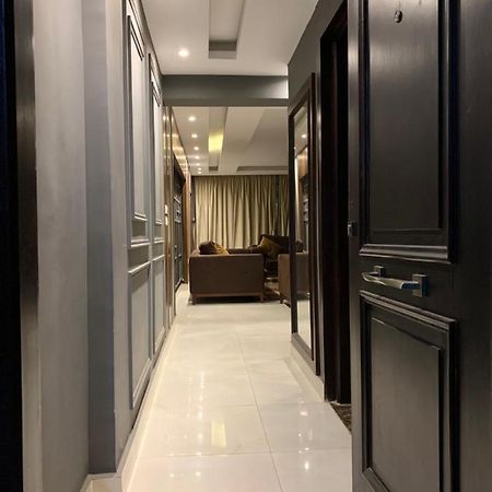 Luxury Apartment Cairo - Al Mohandsin Luaran gambar